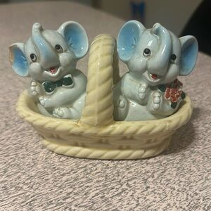 Vintage Elephant‎ Salt and Pepper in a basket